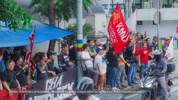 Photo of workers of Kawasaki Motors Philippines Corporation on strike from KULU Facebook post